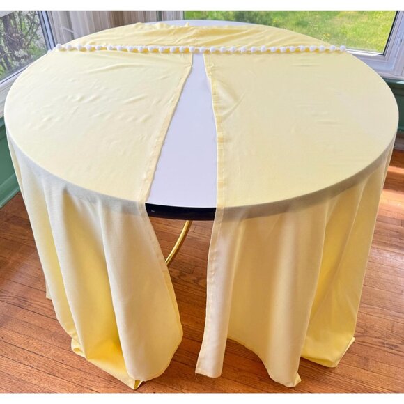 Vintage 70s double curtains with white pompons, solid sunny yellow panels - Picture 5 of 9